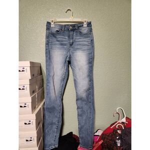 Juniors jeans size 9 ultimate jeggings high rise by SO